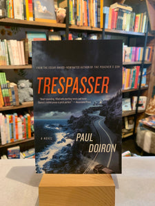 Trespasser: Mike Bowditch Mystery Series - Book 2